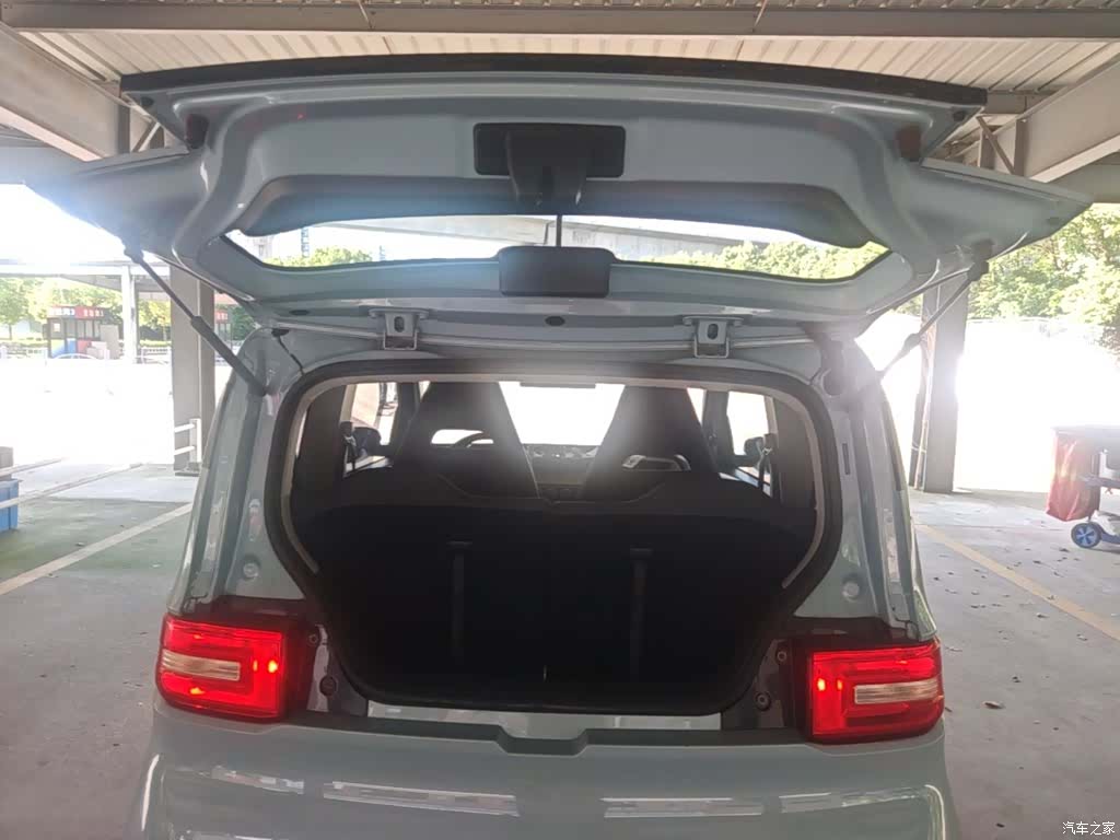 Wuling MINIEV, 2021 19