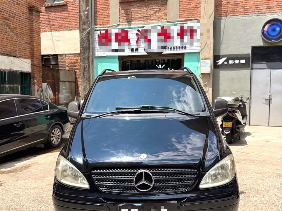 Mercedes-Benz Vito