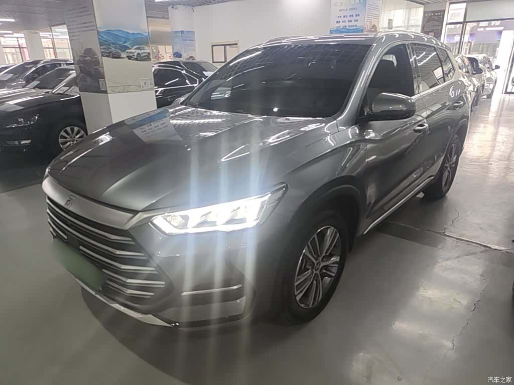 BYD Song, 2022 1