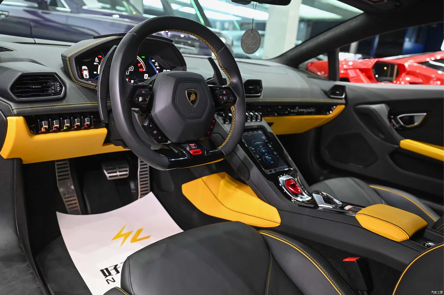 Lamborghini Huracán, 2022 8