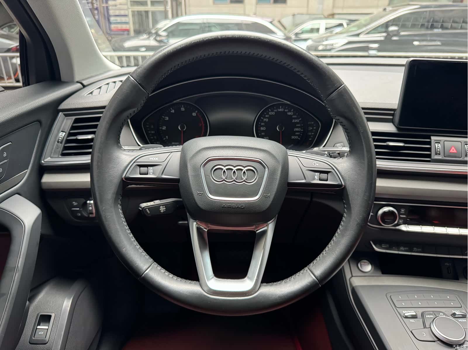 Audi Q5L, 2019 14