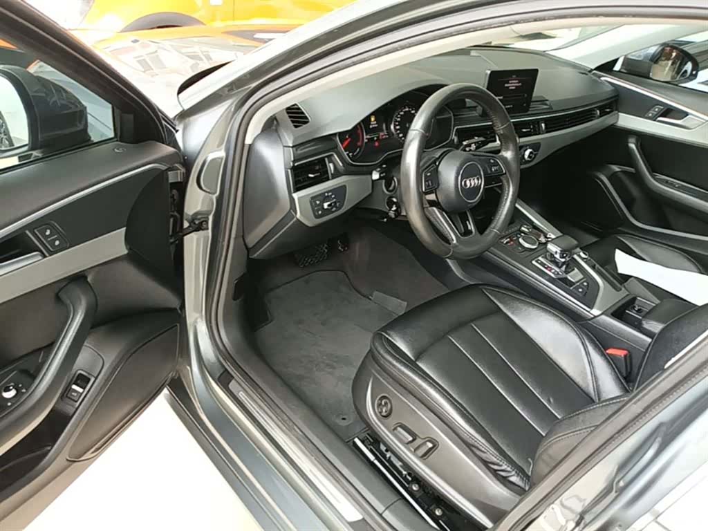 Audi A4L, 2018 16