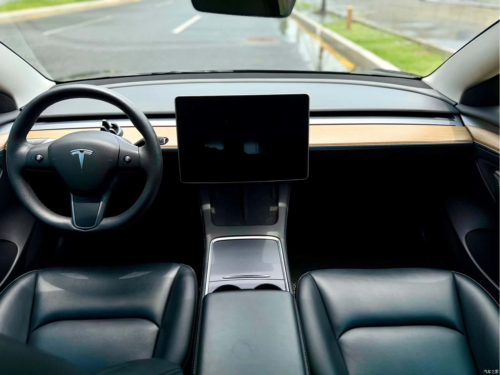 Tesla Model 3, 2023 8