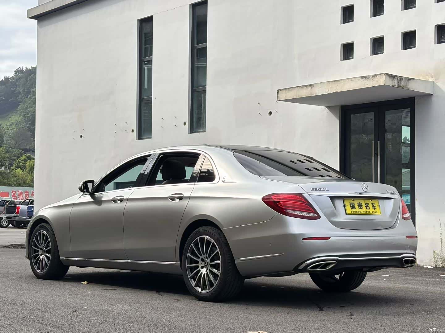 Mercedes-Benz E-Class, 2019 7
