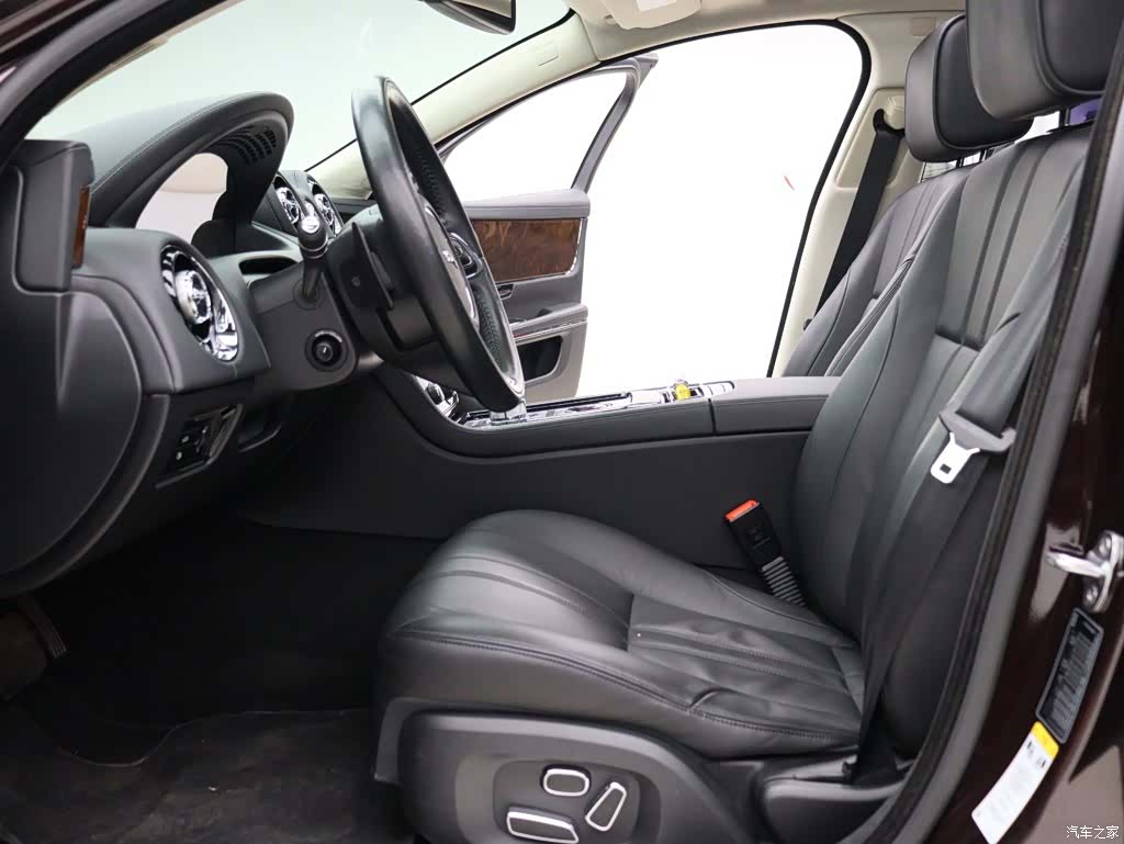Jaguar XJ, 2014 2
