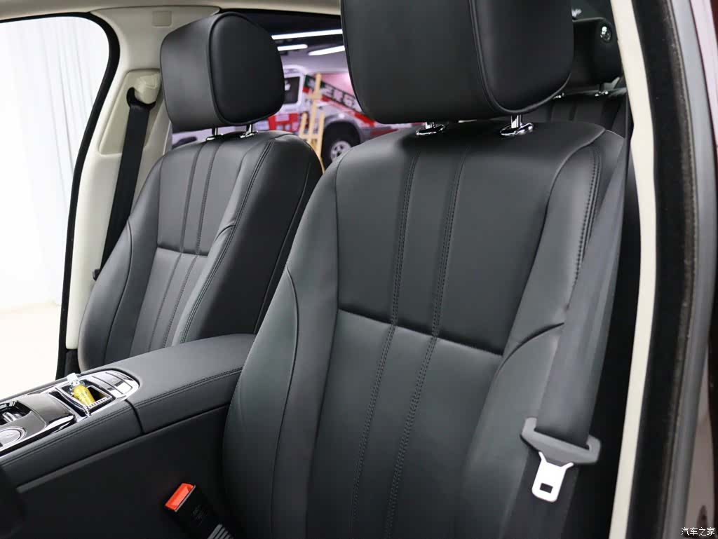 Jaguar XJ, 2014 3