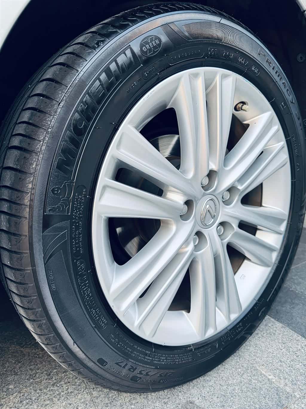 Lexus ES, 2015 9