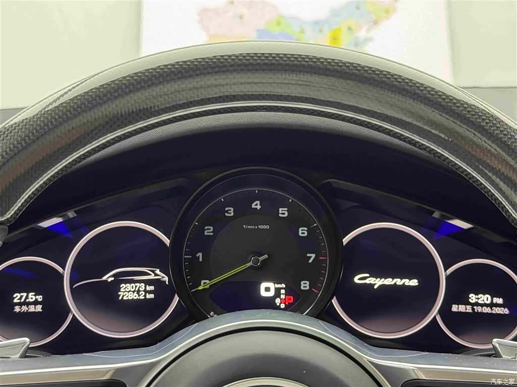 Porsche Cayenne, 2023 12
