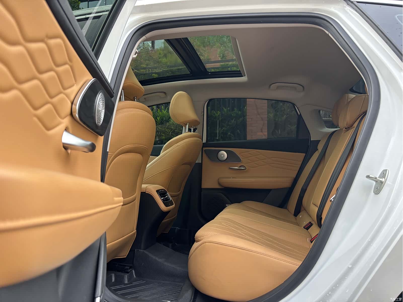 Chery Arrizo 8, 2025 14