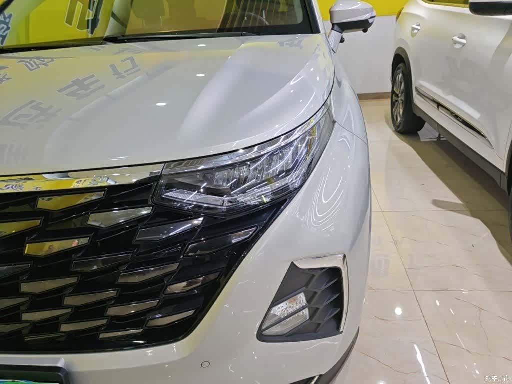 Hyundai Custo, 2022 24