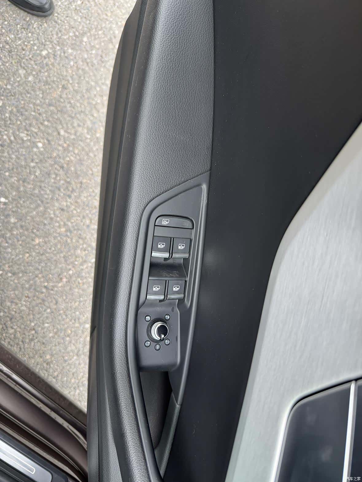 Audi A4L, 2019 7