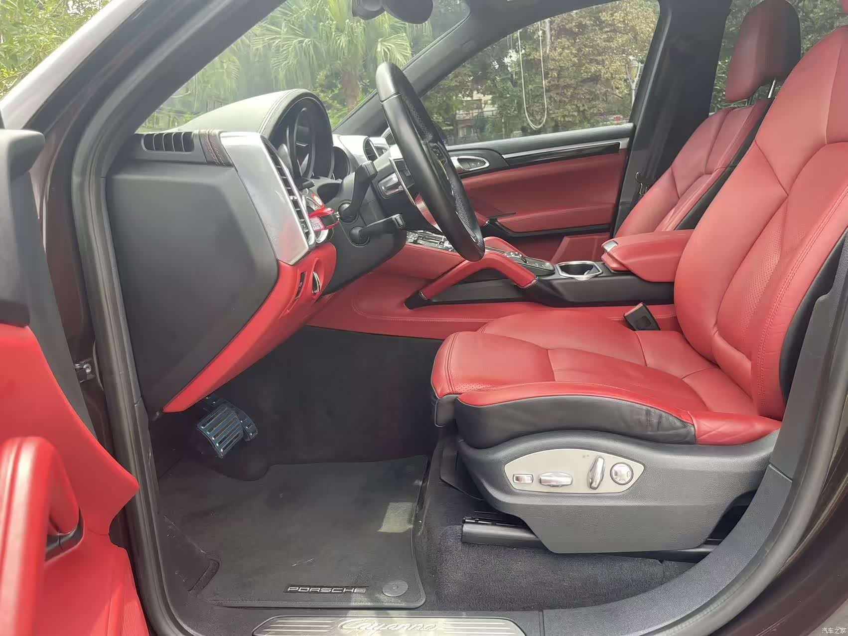 Porsche Cayenne, 2017 11