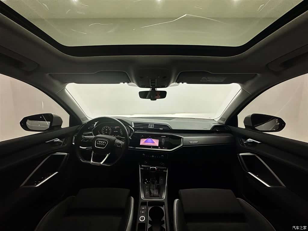 Audi Q3, 2022 16