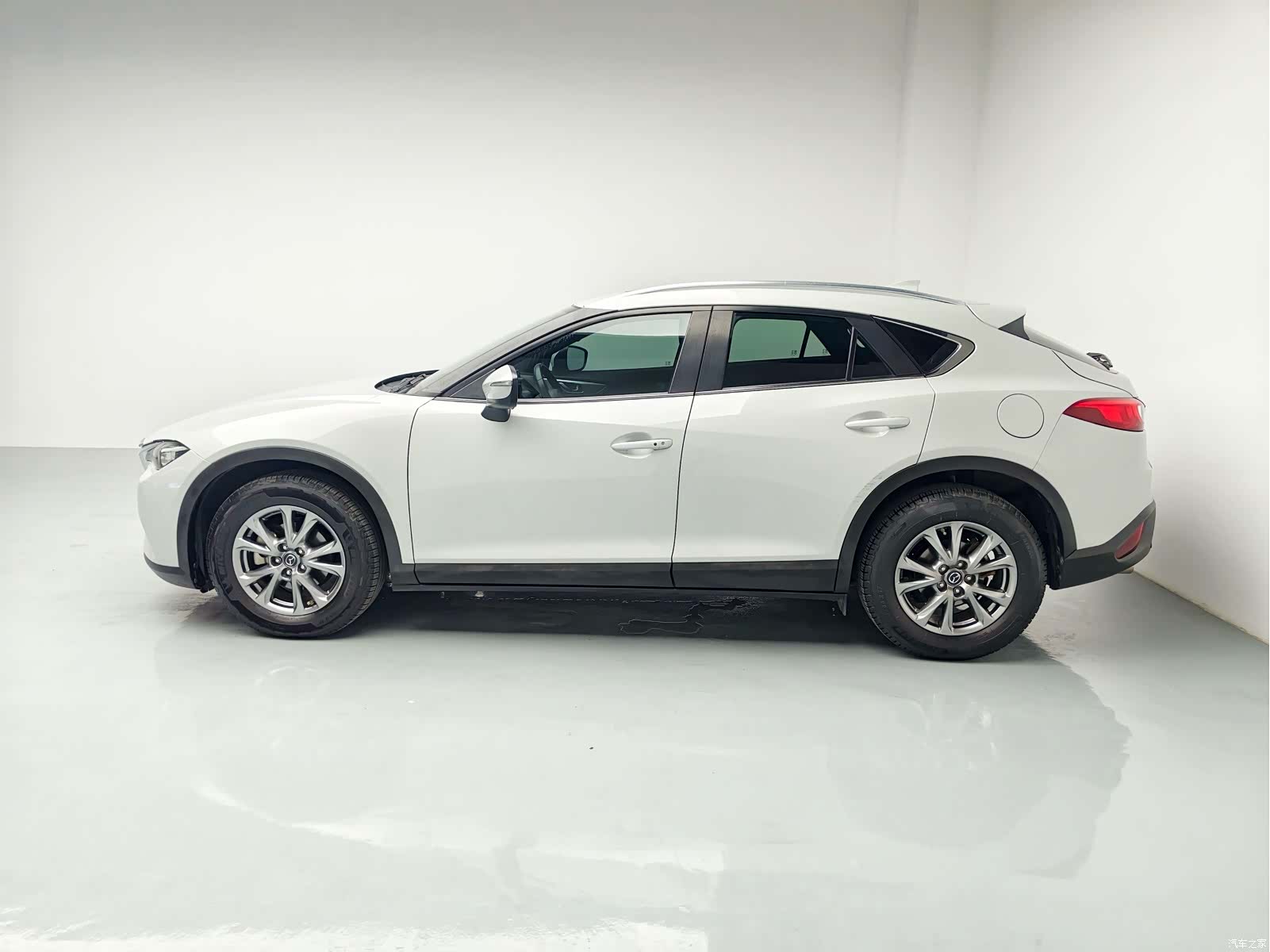 Mazda CX-4, 2019 6