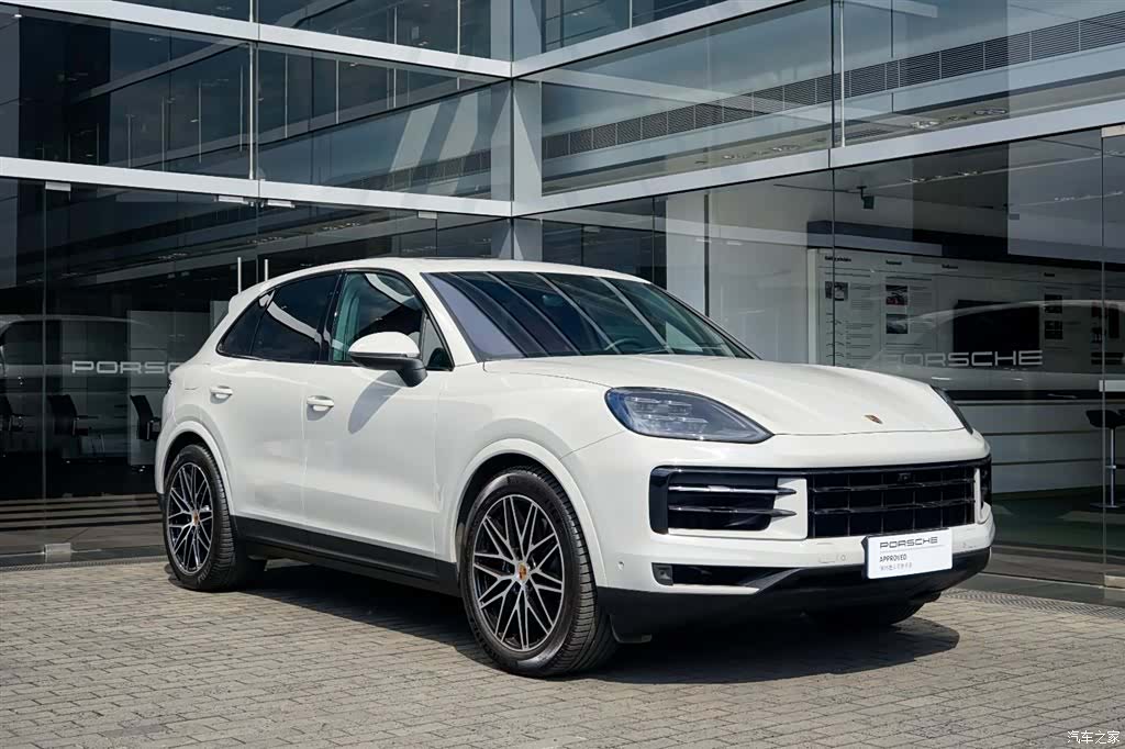 Porsche Cayenne, 2025 3