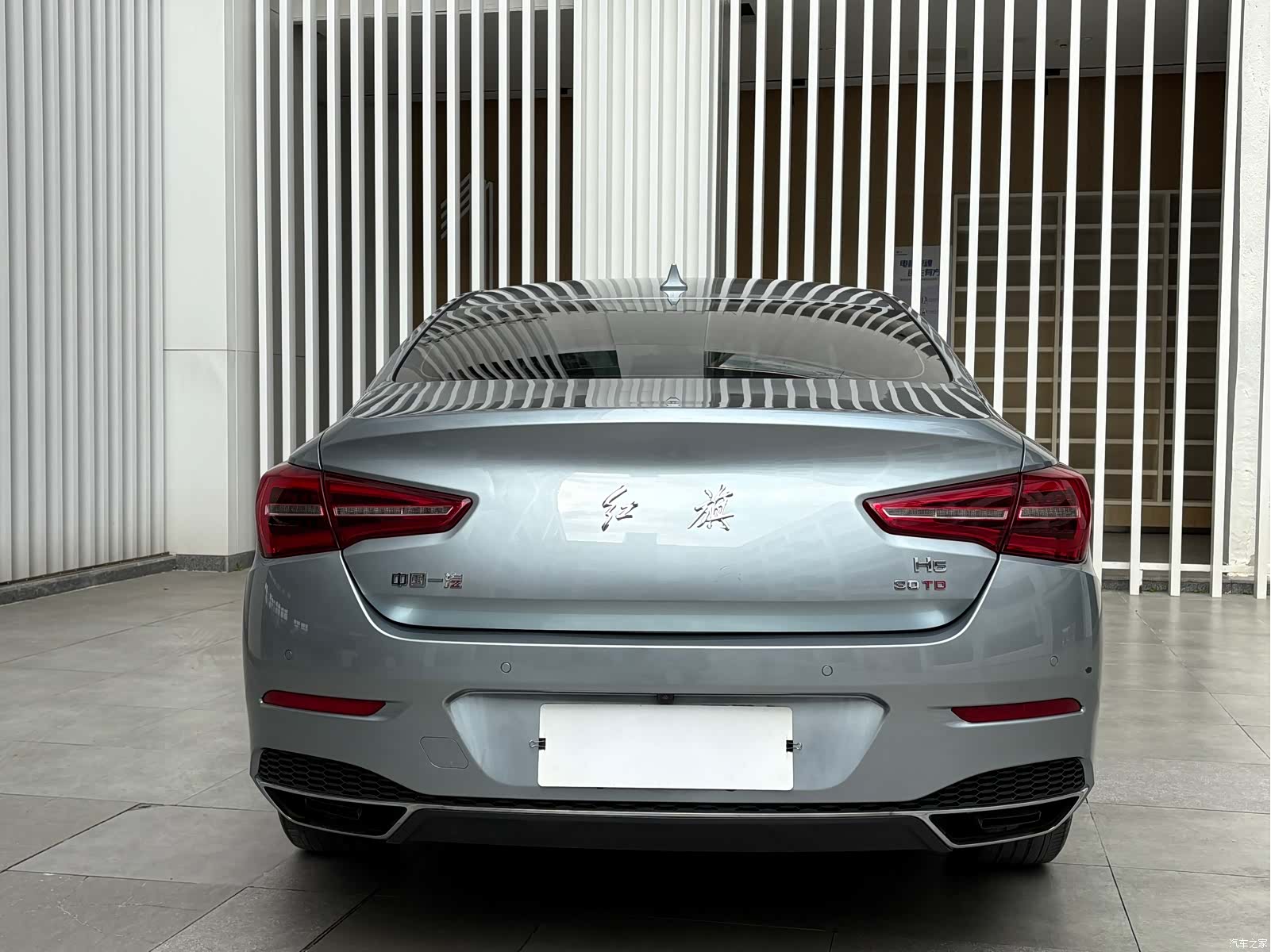 Hongqi H5, 2022 15