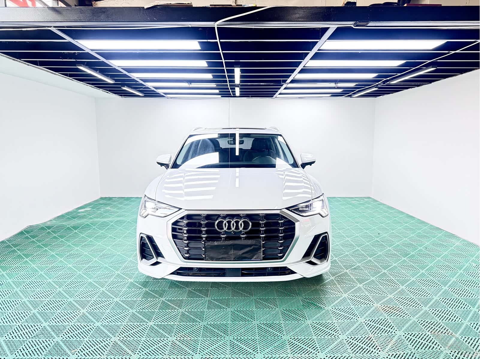 Audi Q3, 2022 2