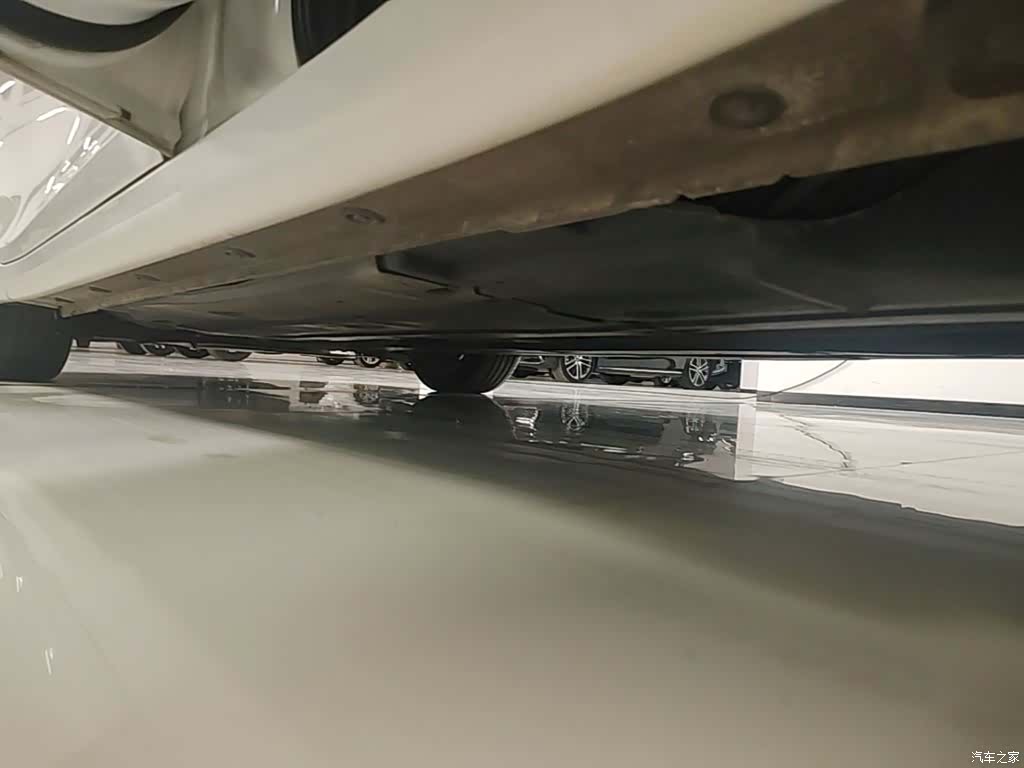 Hyundai DLX, 2016 22