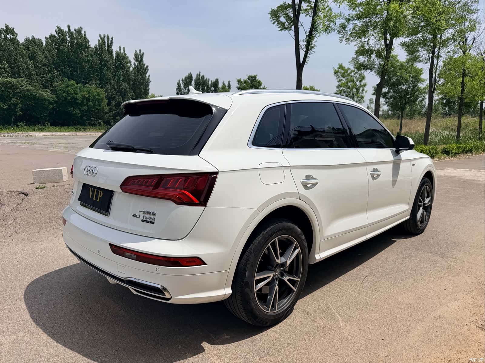 Audi Q5L, 2020 все фото