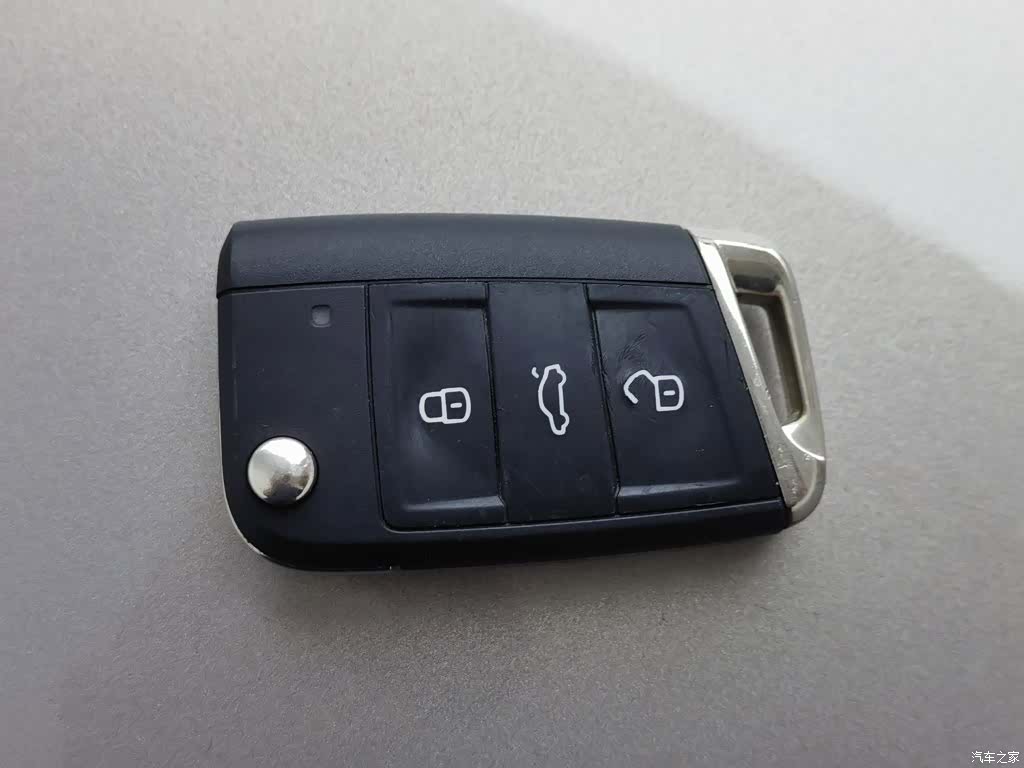 Volkswagen Sagitar, 2019 19