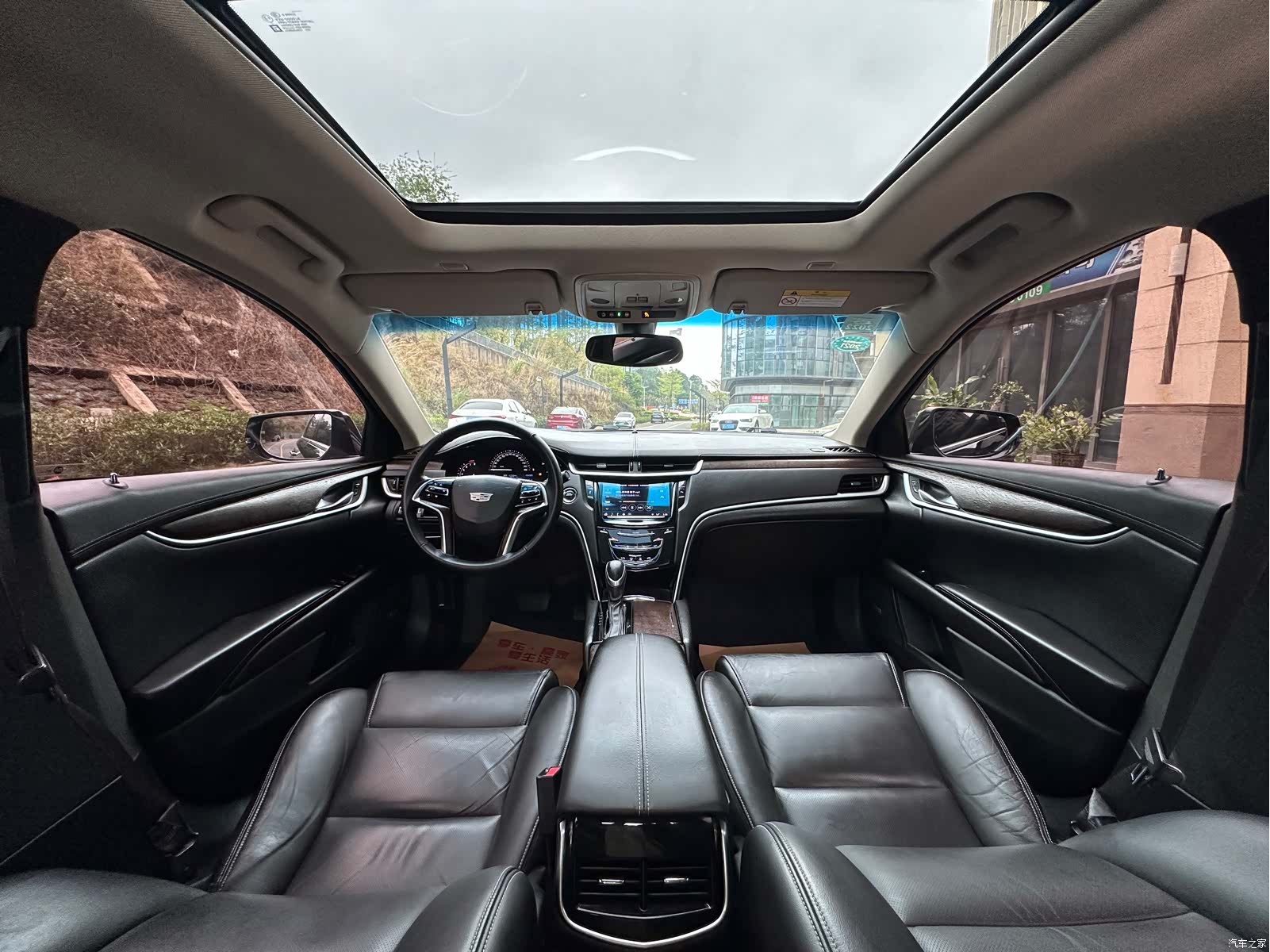 Cadillac XTS, 2018 13