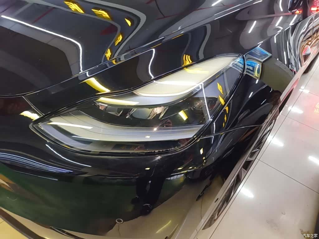 Tesla Model Y, 2022 24