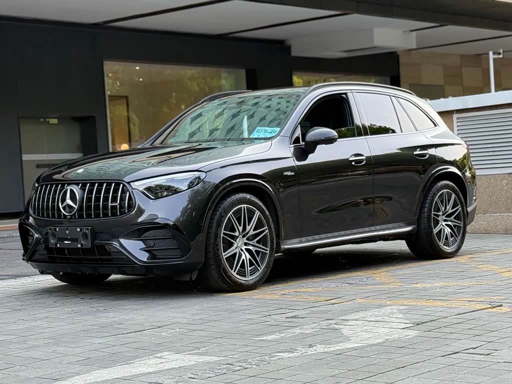 Mercedes-Benz GLC AMG