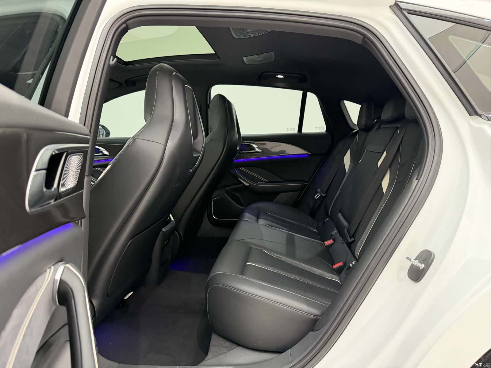Hongqi H6, 2023 17
