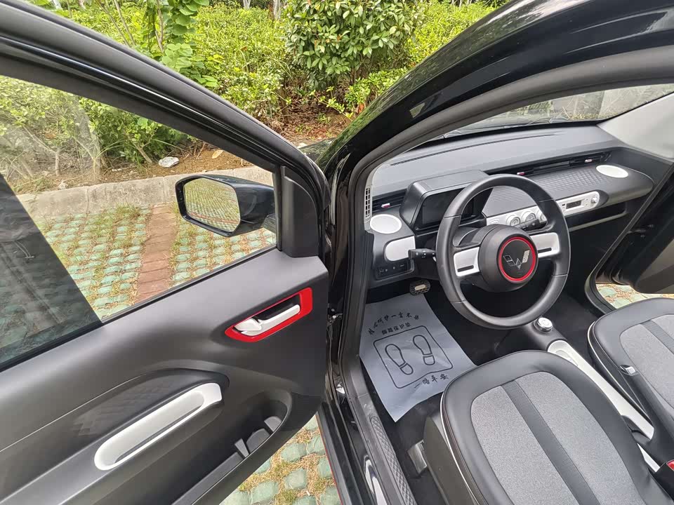 Wuling Hongguang MINIEV Wuling Hongguang MINIEV