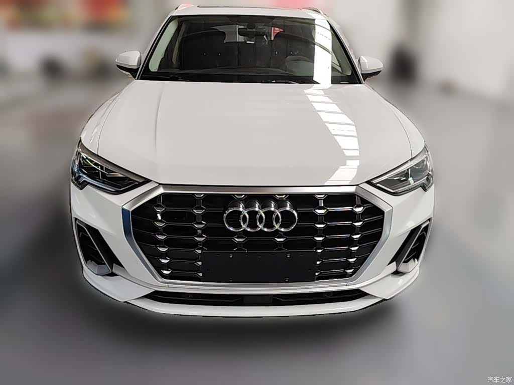Audi Q3, 2020 все фото