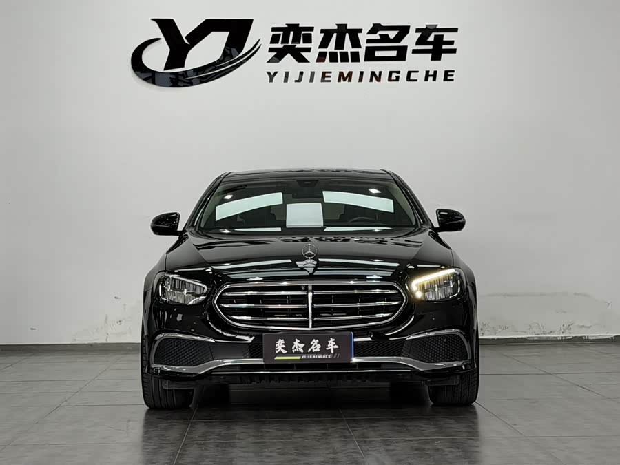 Mercedes-Benz E-Class 2022, фото 2