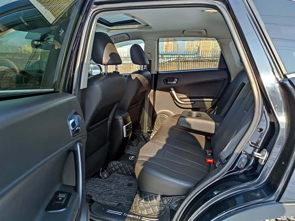 GAC GS5, 2013 10