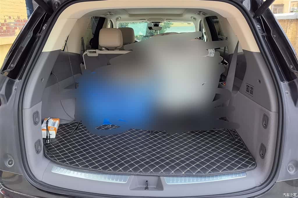 Cadillac XT6, 2024 4