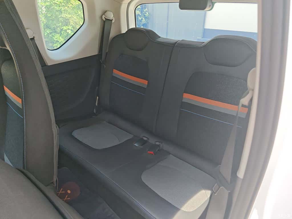 Wuling MINIEV, 2021 10