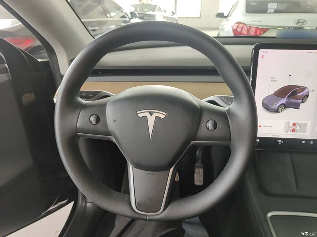 Tesla Model Y, 2021 11
