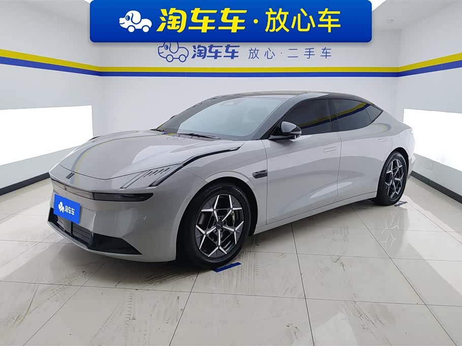 Lynk & Co Z10
