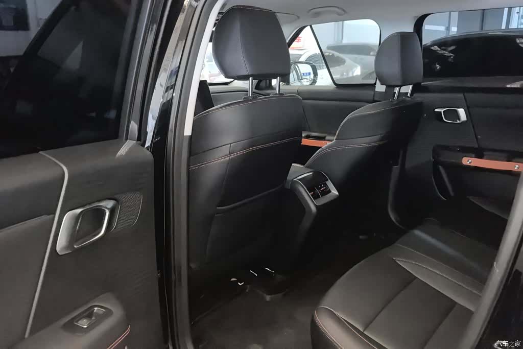 BAIC BJ30, 2025 11