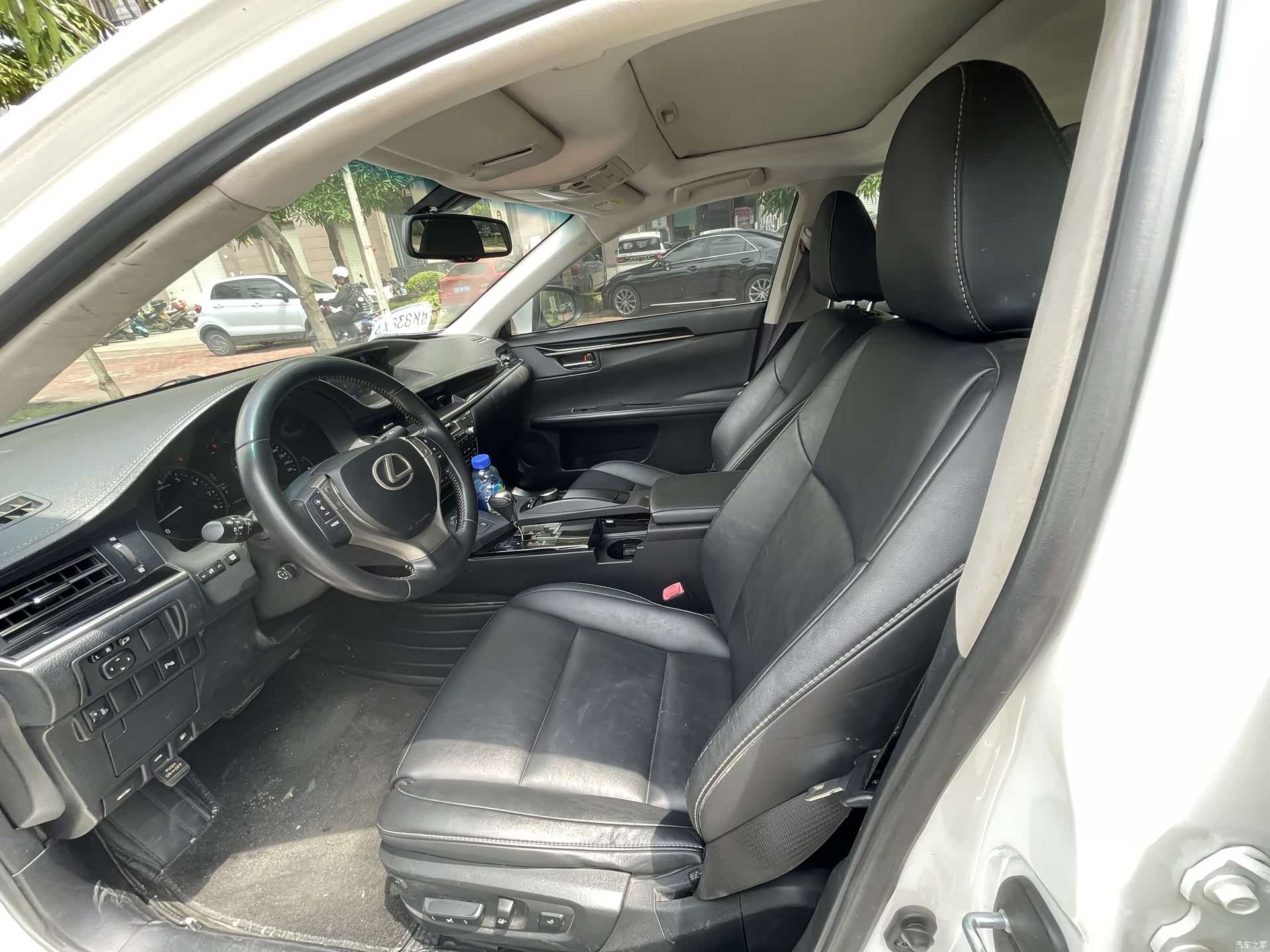 Lexus ES, 2013 7