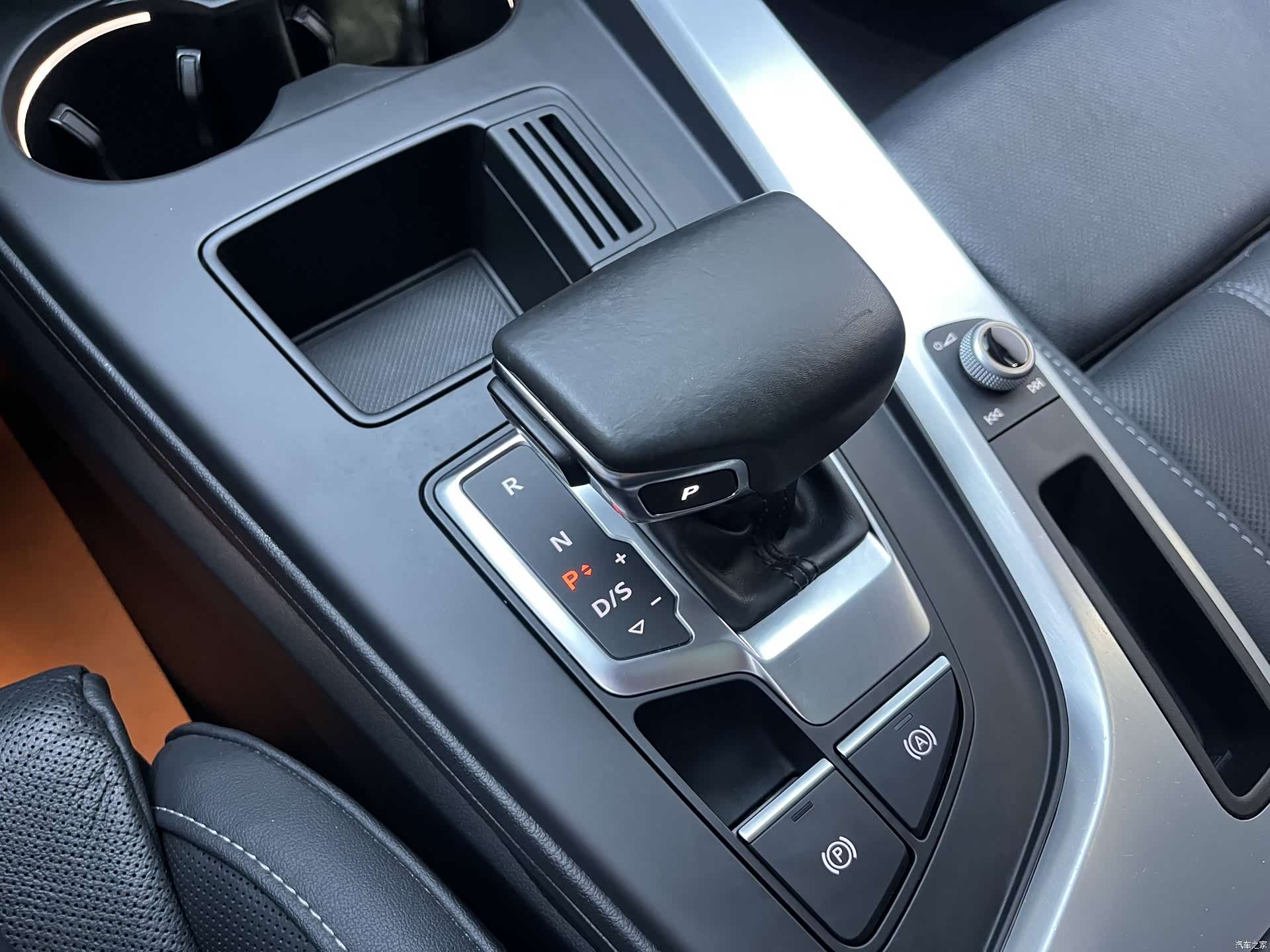 Audi A4L, 2022 12