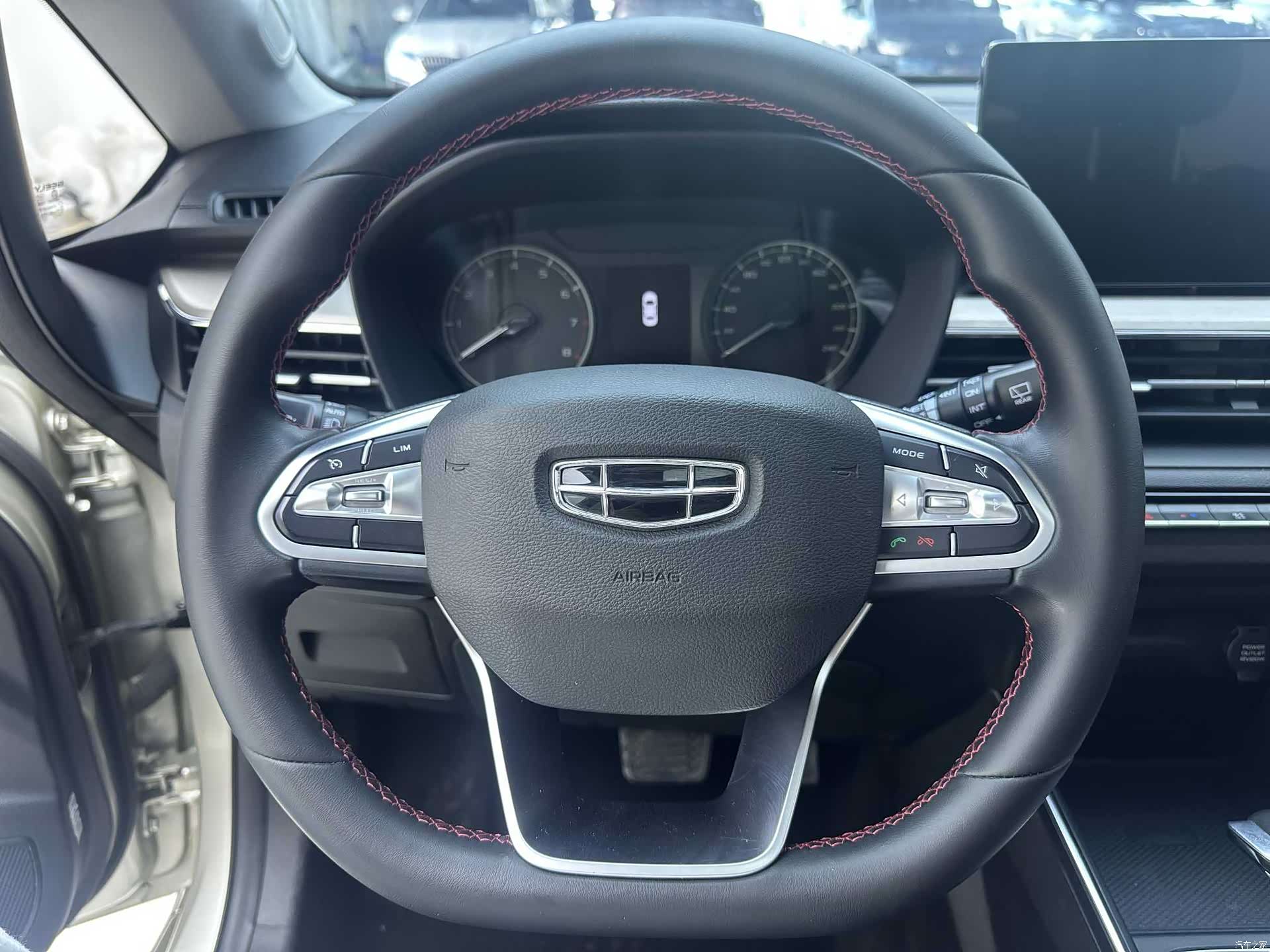 Geely X3, 2022 13