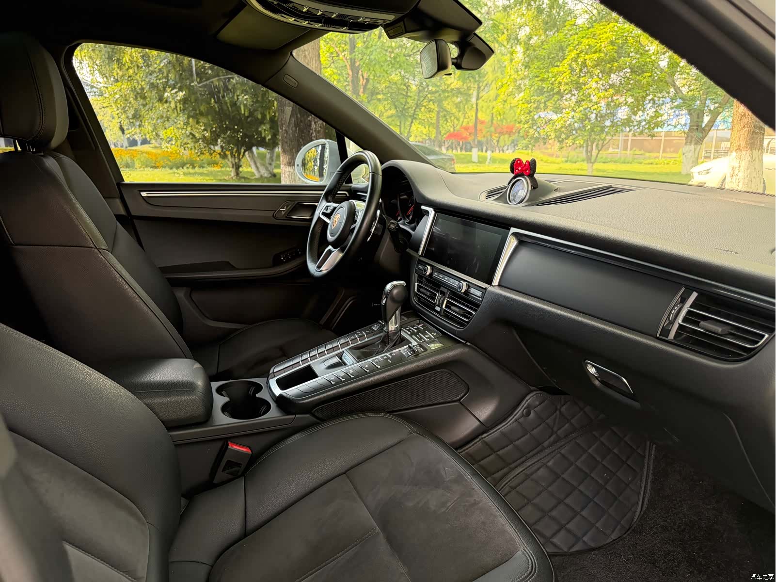 Porsche Macan, 2020 10
