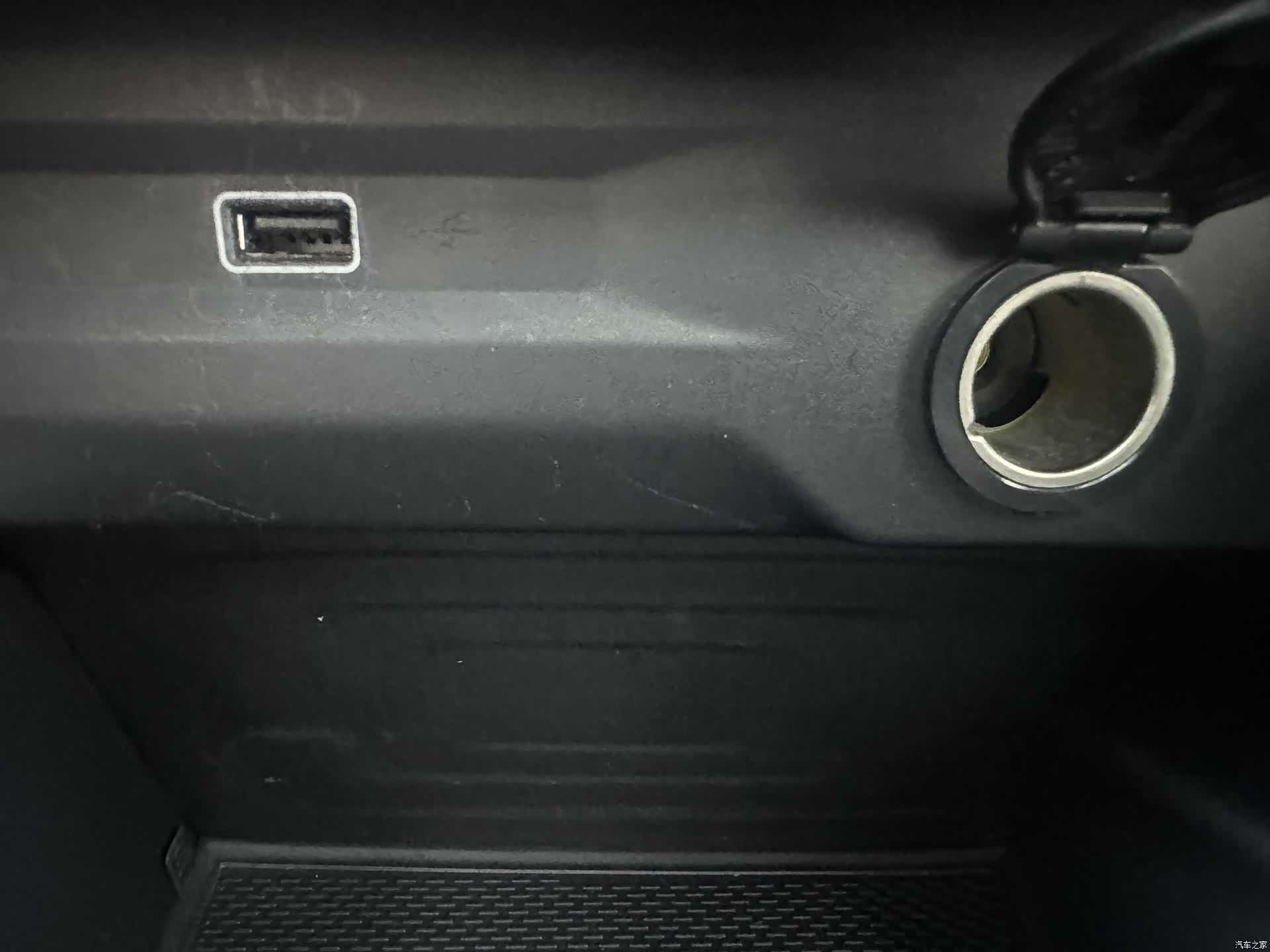 Geely X3, 2022 21