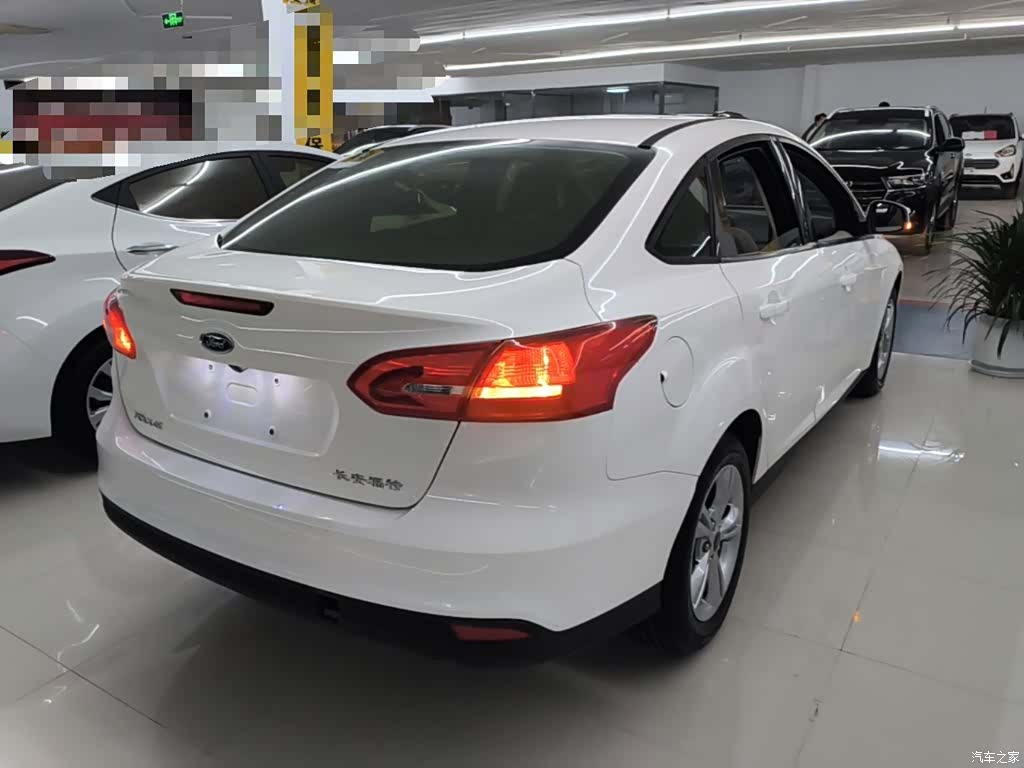 Ford Focus, 2018 7