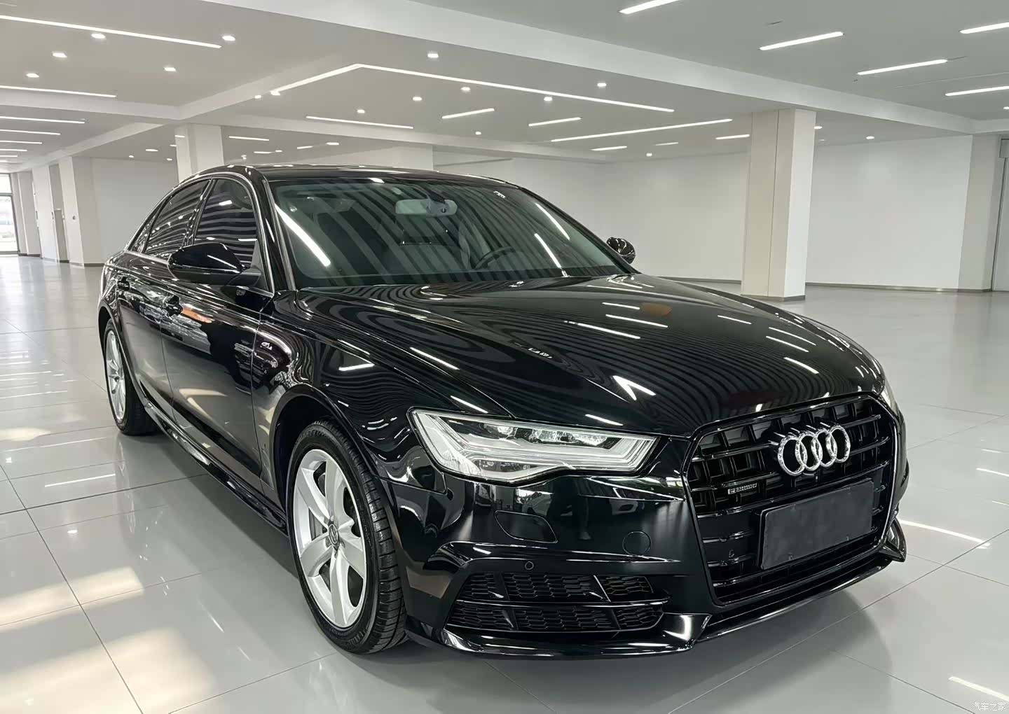 Audi A6L, 2016 3