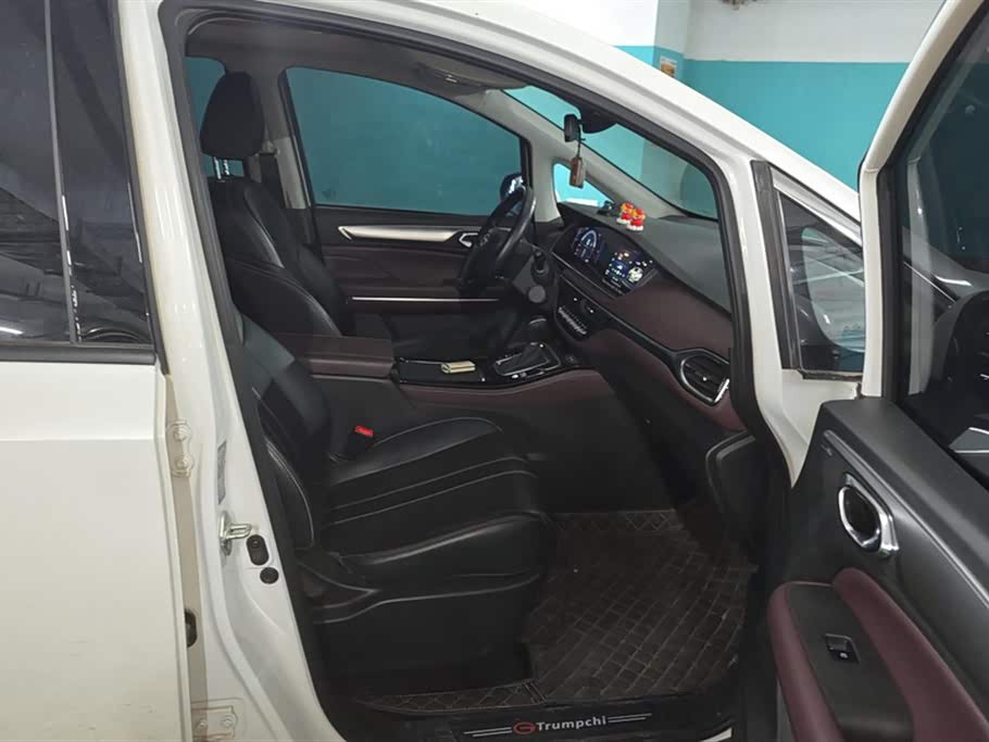 Trumpchi Trumpchi M6