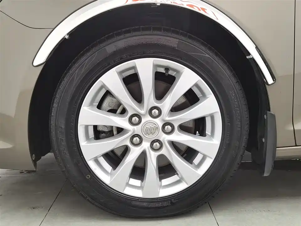 Buick Lacrosse