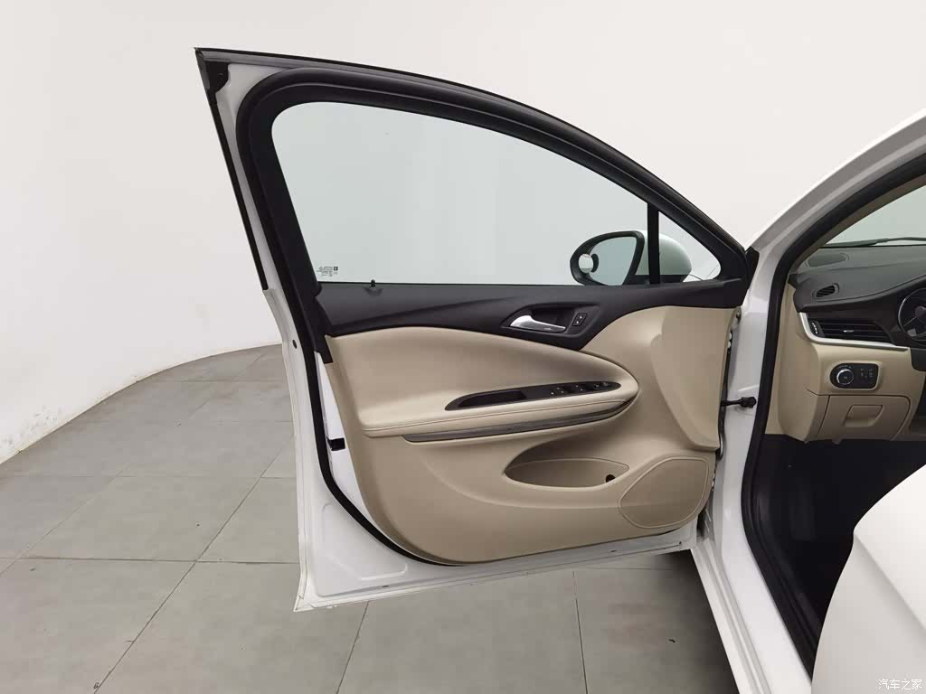 Buick Verano, 2019 8