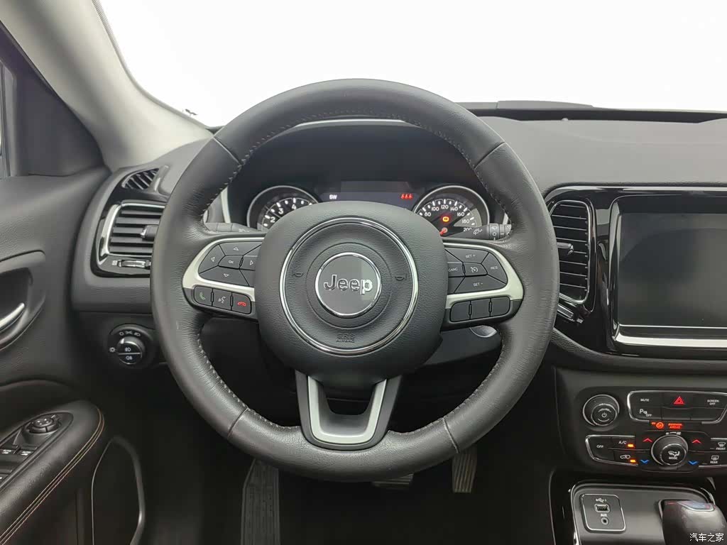 Jeep Compass, 2020 11