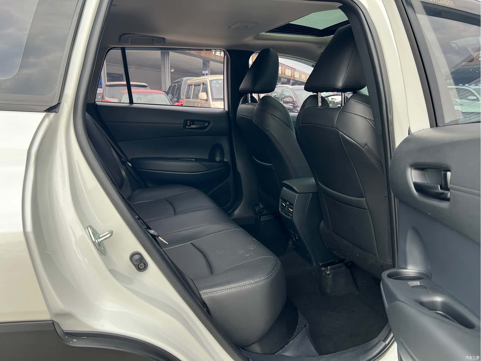 Toyota Frontlander, 2024 10