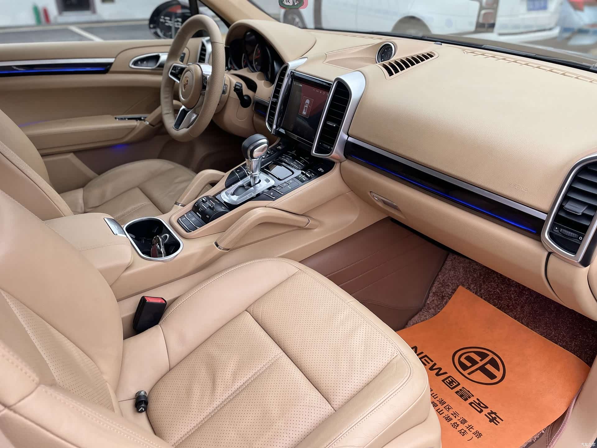 Porsche Cayenne, 2016 10